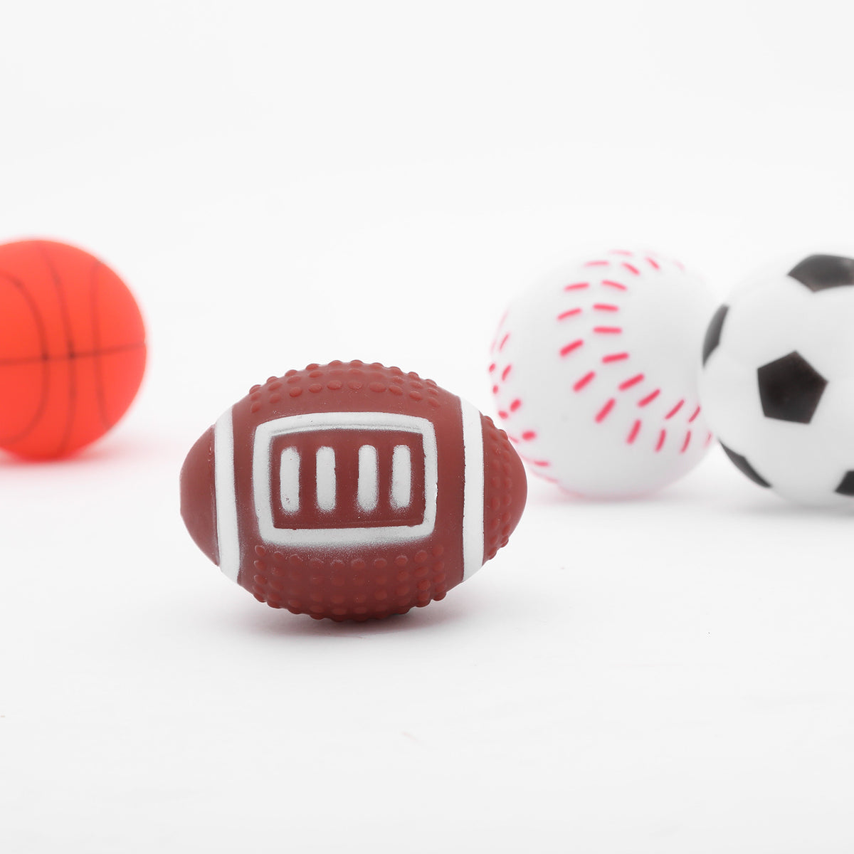 Hunde Spielball Set – Basketball, Fußball, Rugby & Tennis für Hunde