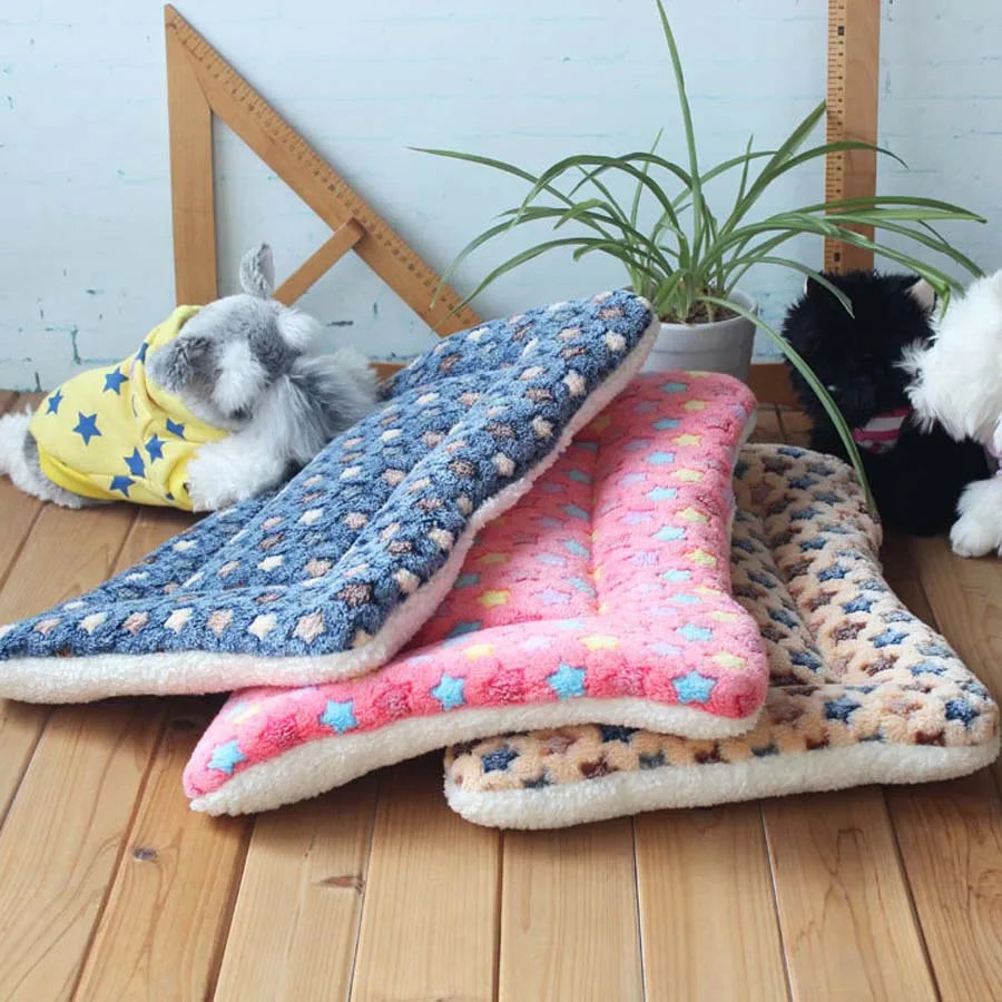 Weiche Fleece-Hundedecke mit Muster – 15 Designs, 6 Größen XS–XXL, für Hunde & Katzen