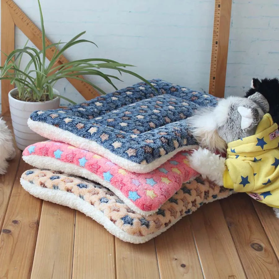 Weiche Fleece-Hundedecke mit Muster – 15 Designs, 6 Größen XS–XXL, für Hunde & Katzen